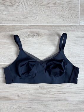 NWOT ThirdLove Wireless Crossover Minimizer Bra Black 40B